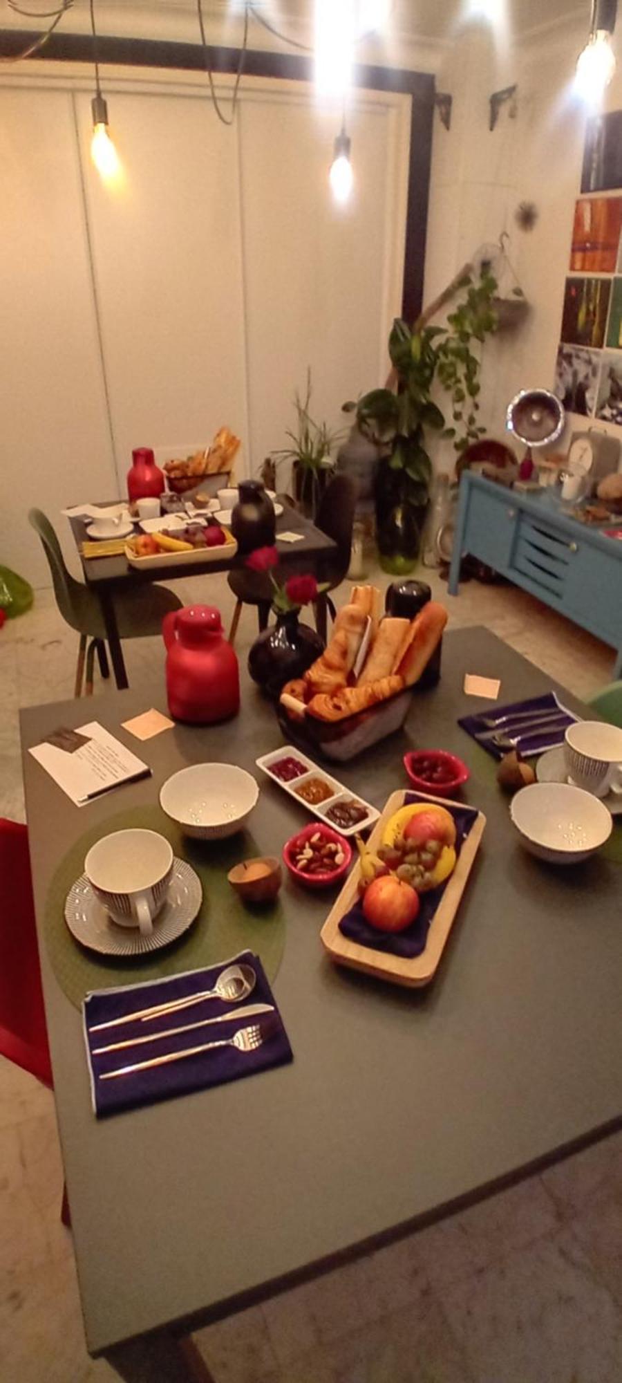 Les Nuits Victoriennes Bed & Breakfast Saint-Germain-du-Corbeis Room photo